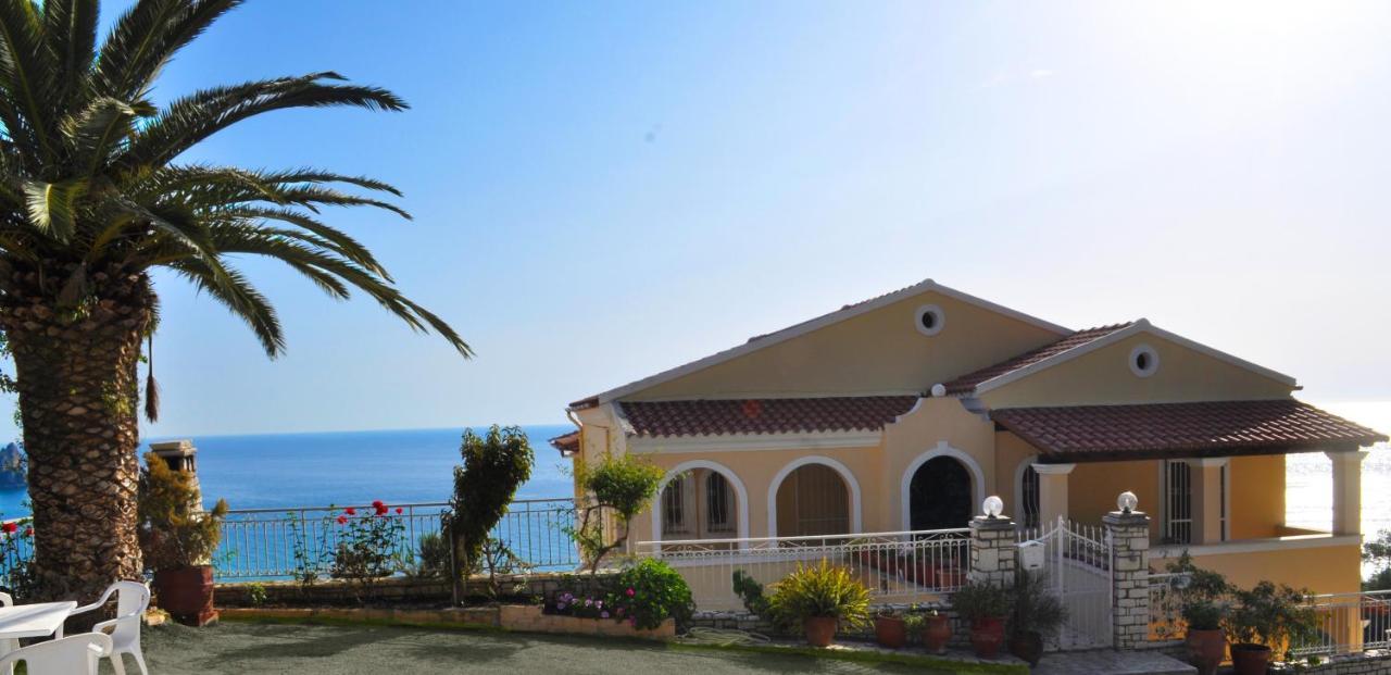 Beautiful Maria With Pool - Agios Gordios Apartment *